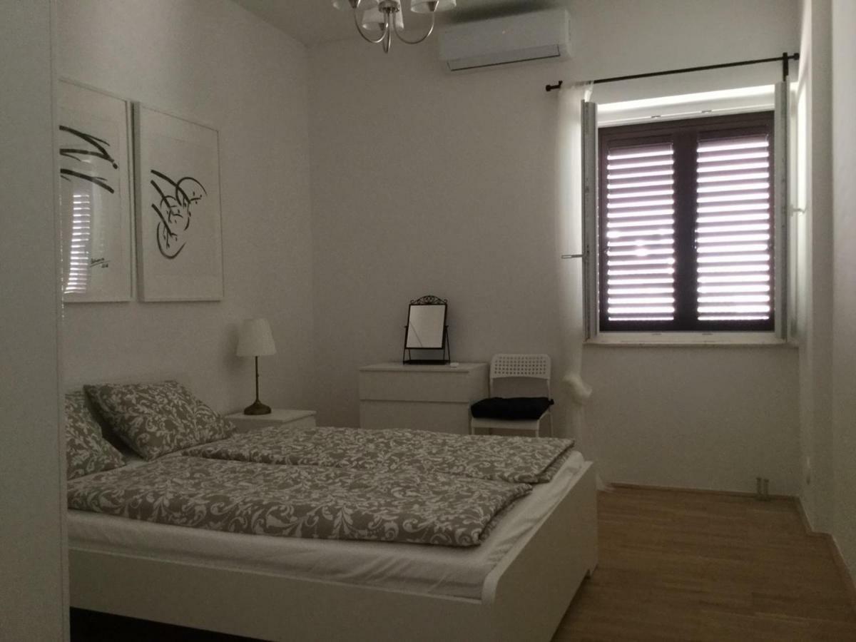דוברובניק Luigi Apartments מראה חיצוני תמונה